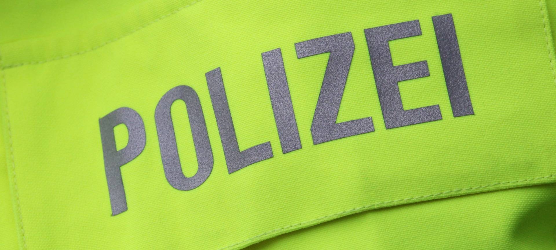 Auto überschlägt sich in Lünen